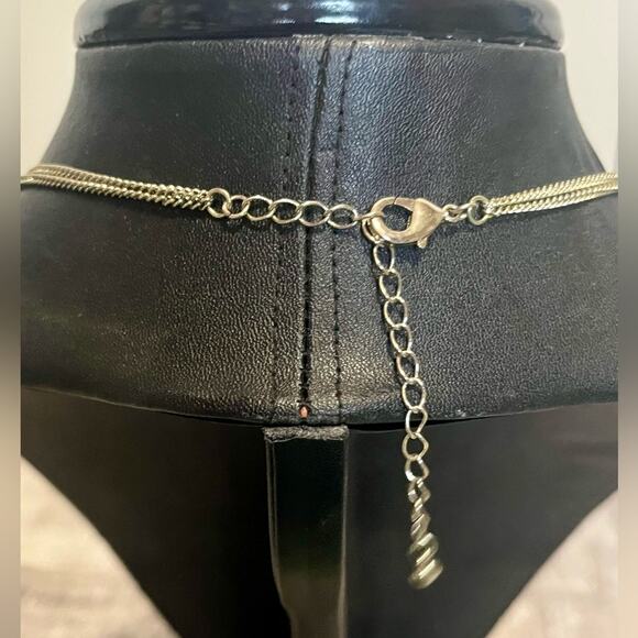 Silver tone necklace bundle, sun and moon, hammered metal, multistrand - Picture 3 of 16